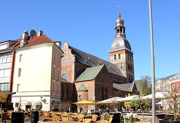 093-Домская площадь